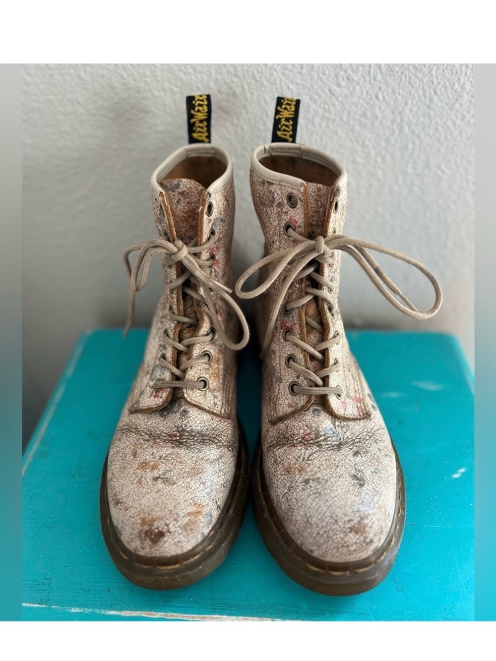 Dr. Martens | 1460 Pascal Cracked Floral Leather Size 41 or US 9 - Picture 2 of 8